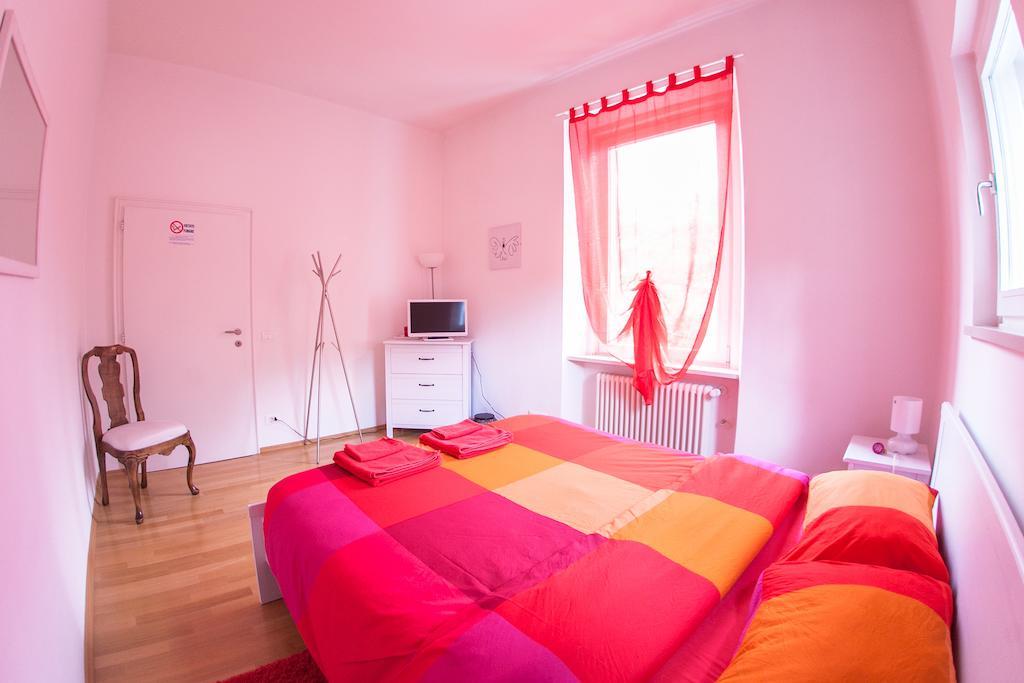 Villa Anita Rooms Bozen Zimmer foto